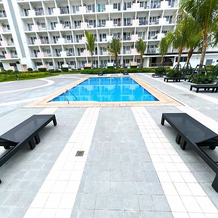 Paranaque City Casa Salcedo - Field Residences מראה חיצוני תמונה