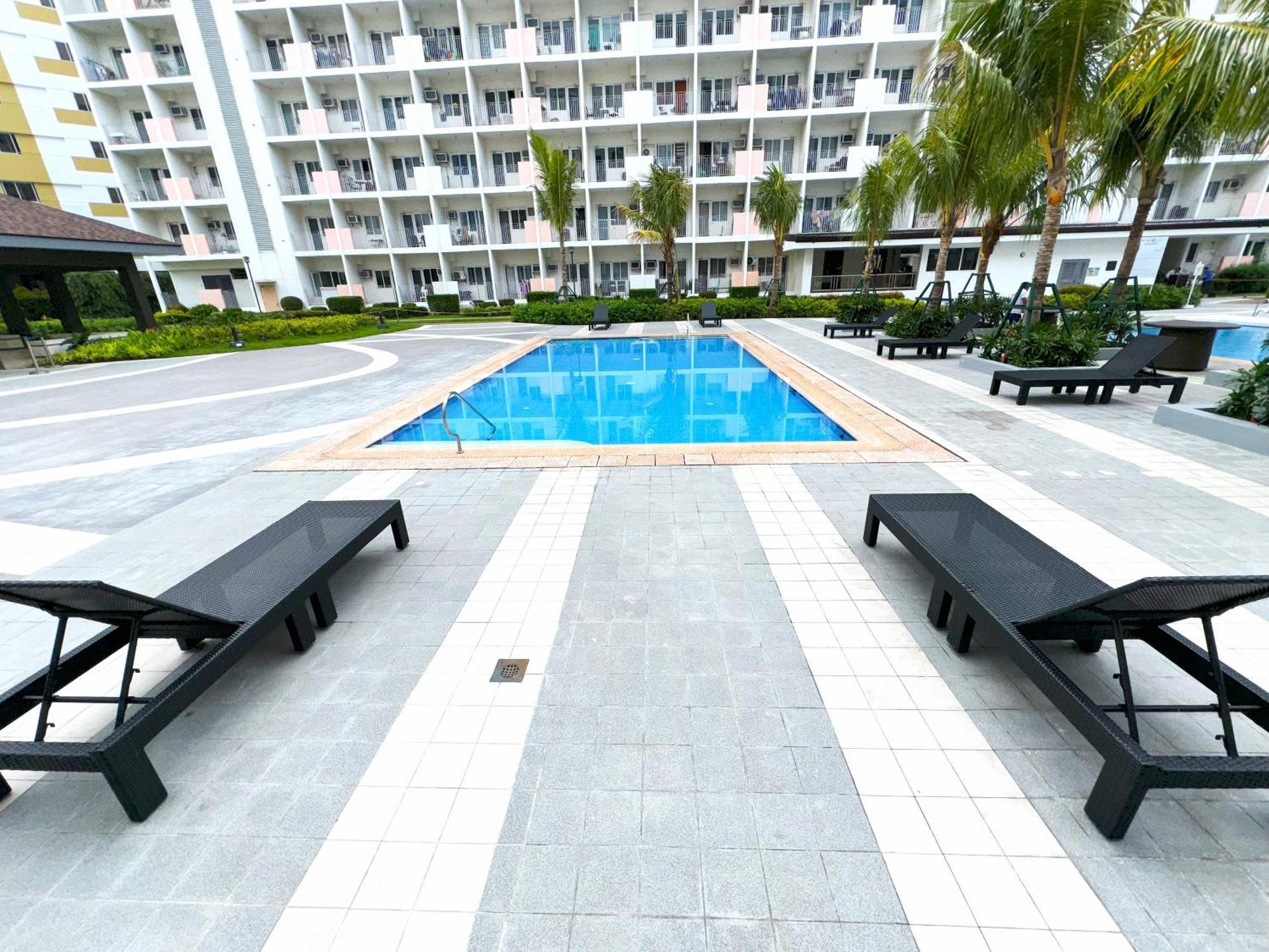 Paranaque City Casa Salcedo - Field Residences מראה חיצוני תמונה